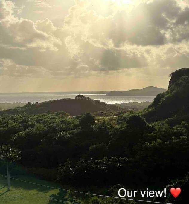 Ocean & Mountains View, Marina, Ferry, Vista Mar, Costa Esmeralda Ceiba ภายนอก รูปภาพ